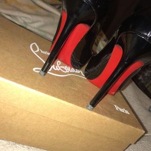 Automatic Christian louboutin 37 1/2